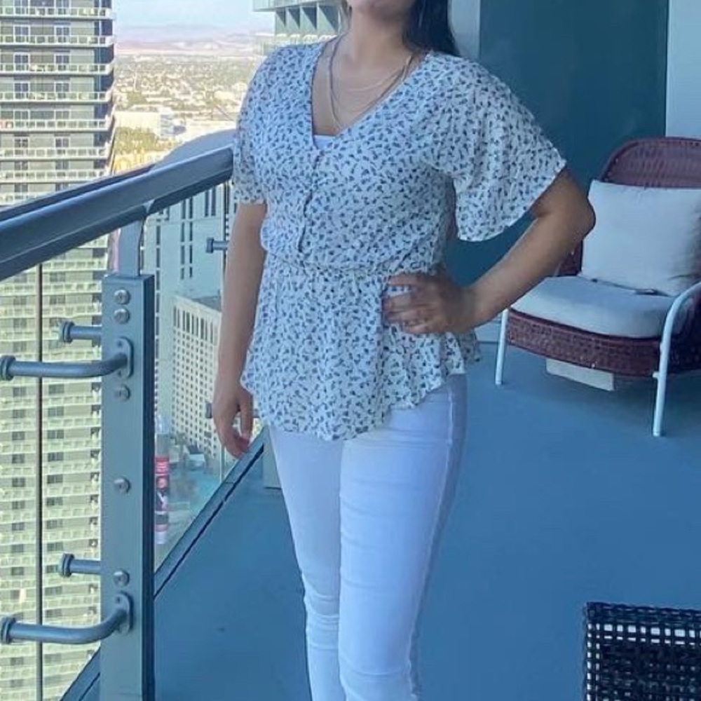 Floral top